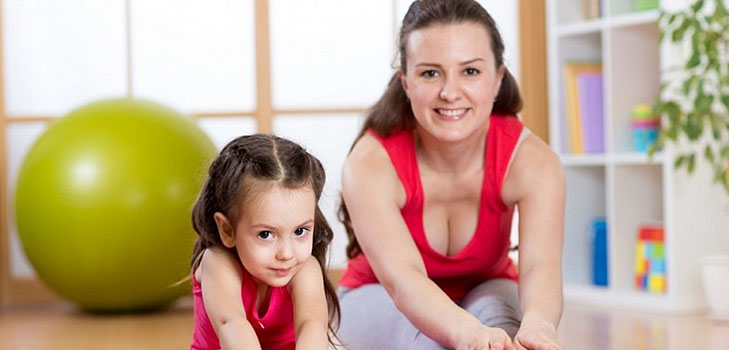 Igranje yoga: tri korisne vježbe za dijete