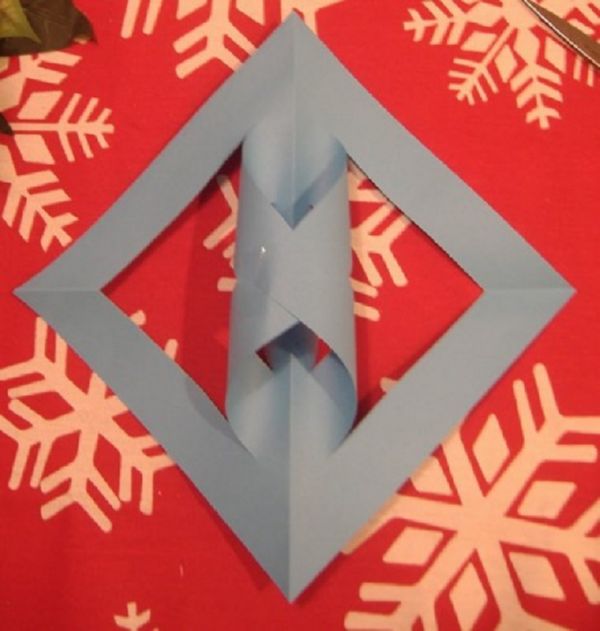 Prekrasne pahuljice za Nove godine 2017. s vlastitim rukama papira - dijagrami i fotografije u fazama. Majstorske nastave za djecu na velikim snježnim pahuljama u tehnici origami