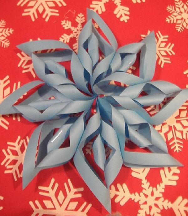 Prekrasne pahuljice za Nove godine 2017. s vlastitim rukama papira - dijagrami i fotografije u fazama. Majstorske nastave za djecu na velikim snježnim pahuljama u tehnici origami