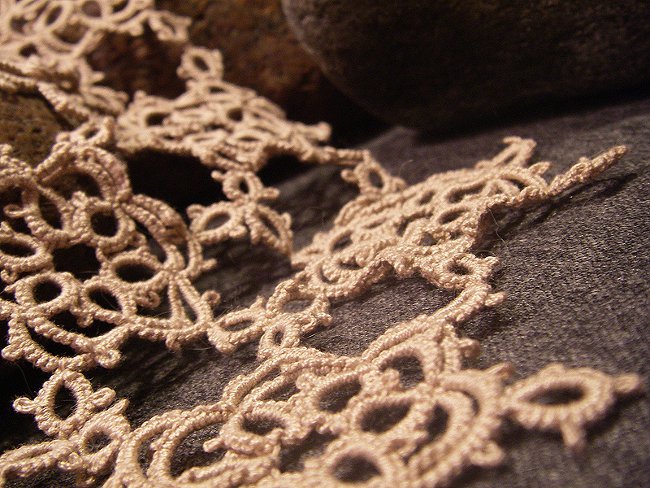 Izrada čipke: tatting za početnike
