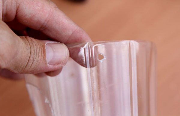 Novi obrti iz plastičnih boca s vlastitim rukama za vrt i voćnjak