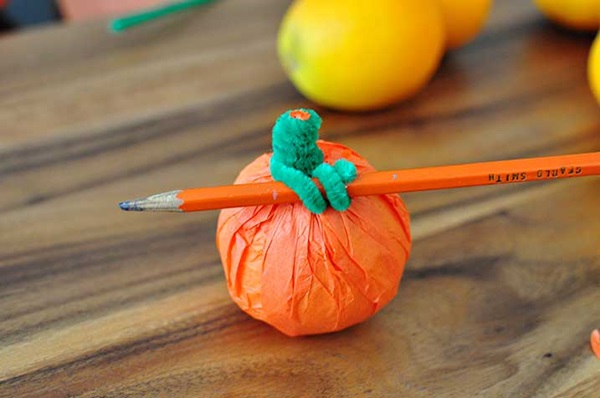 Obrt za djecu na Halloweenu