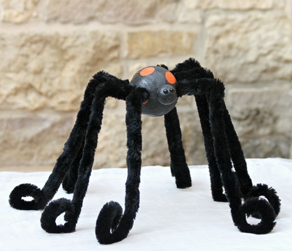 Obrt za djecu na Halloweenu