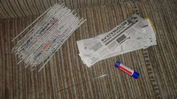 Košare iz koktel cijevi i novina