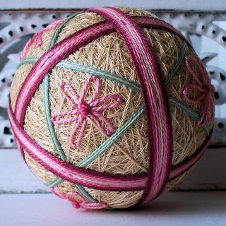 Temari: kuglice niti Temari: kuglice niti