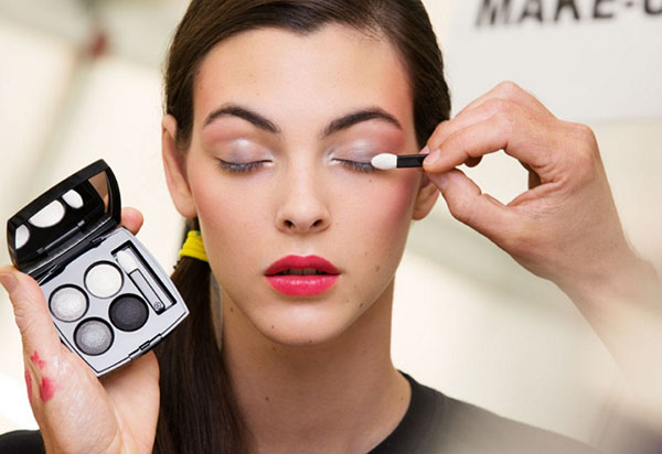 Učinkoviti make-up 8. ožujka: Tajne Chanela