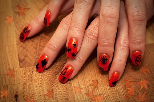 Manikura za Halloween