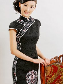Novogodišnje haljine 2012