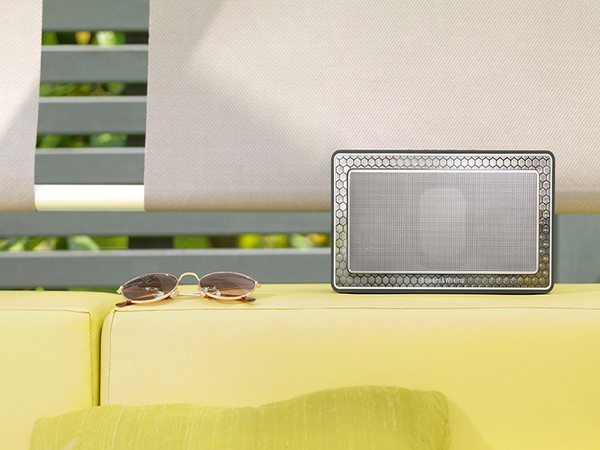 Jedinstvo stila i tehnologije: stupac Bowers & Wilkins T7 Gold Edition