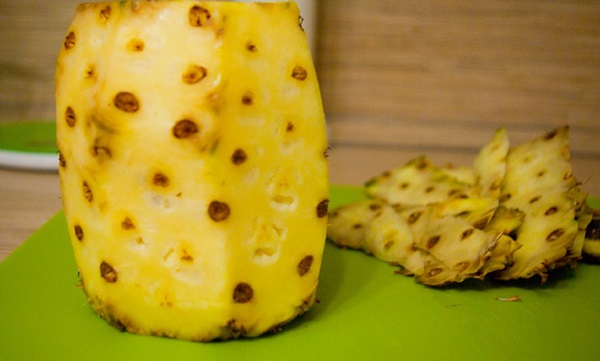 Kako slagati ananas pravilno i lijepo