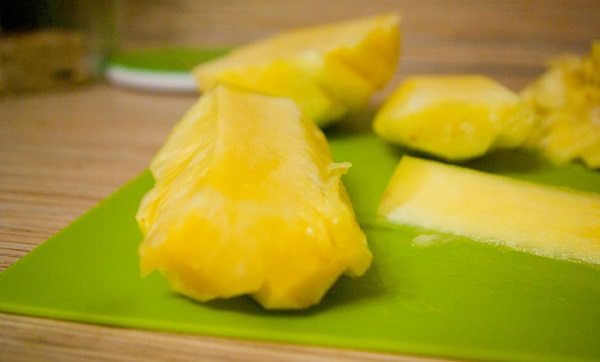 Kako slagati ananas pravilno i lijepo