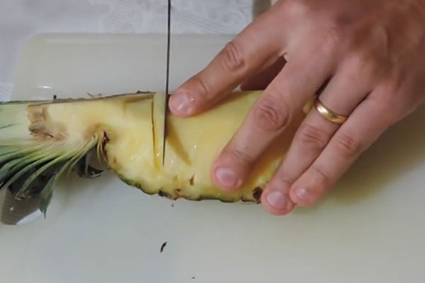 Kako slagati ananas pravilno i lijepo