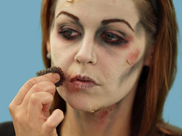 Scary šminka za Halloween s vlastitim rukama za djevojčice i djevojke