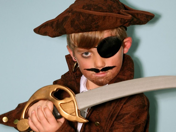 Scary šminka za Halloween s vlastitim rukama za djevojčice i djevojke