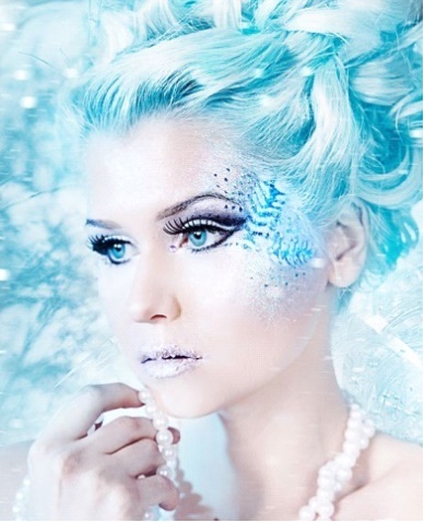 Šminka Snow Maiden na Novu godinu: kako crtati, fotografiju
