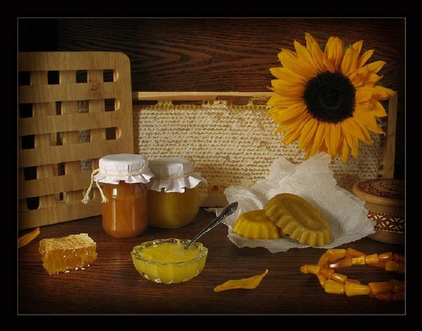 Honey Spas 2016 - povijest, tradicija, znakovi, zavjere, rituali, molitve, čestitke na odmoru u stihu, sms-čestitke, slike
