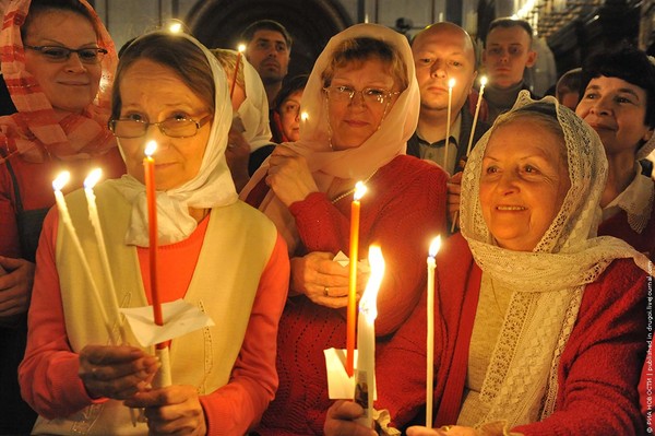 Uskrs - kako je služba u crkvi, red ponašanja tijekom službe