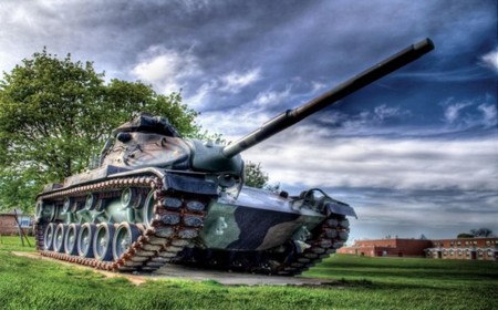 Službene i dirne čestitke na Dan tankmana u stihu i prozi