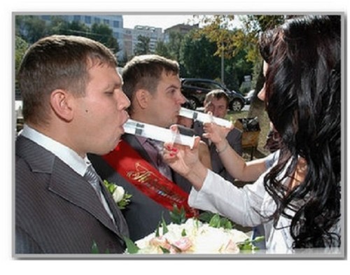 Tradicije cijene mladenke: moderna skripta i plakati