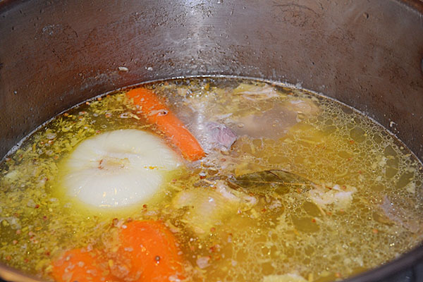 Recepti hladnoće uz fotografije snimljene korak po korak - od svinjetine, drška, govedine, piletina, želatinom