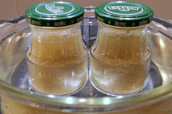 Hren za zimu ukiseljena: recept s fotografijom. Kako skuhati hren za zimu