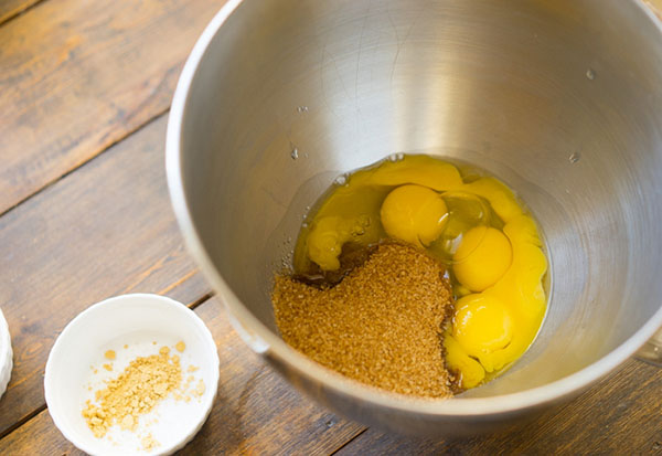 Precizni recept: valjak s kremom vrhnja