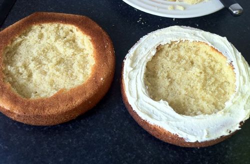 Recept za ukusnu i neobičnu kolač u multivarka - korak po korak s fotografijom