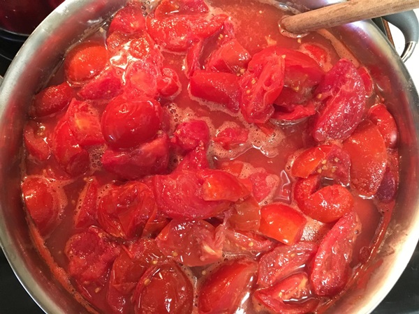 Ketchup vlastitim rukama od rajčice: korak po korak recepata za berbu zimi