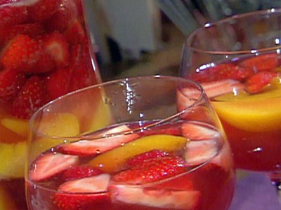 Sangrija s ružnim vinom 