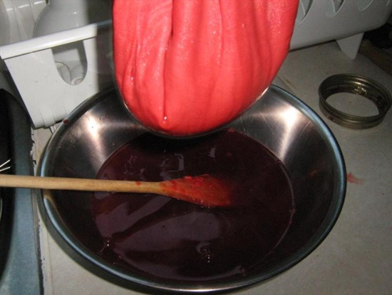 Mirisni kompot od trešanja u tavi i multivarka - recept