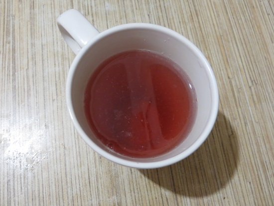Mirisni kompot od trešanja u tavi i multivarka - recept