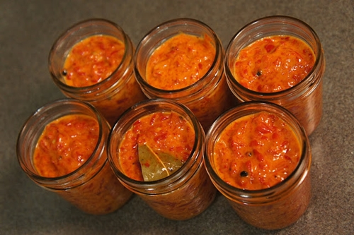 Fotografski recept za konzerviranje bugarskog paprika za zimu