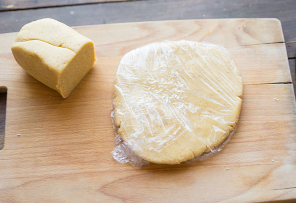 Jednostavan recept za kolače Nova Godina s začinima