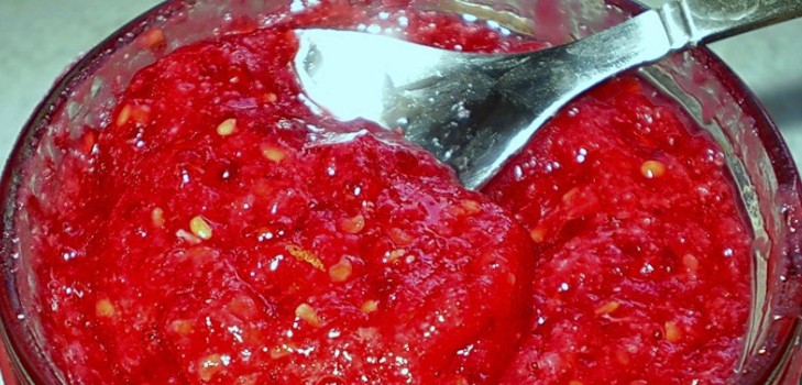 Maline s šećerom za zimu bez kuhanja, Pyatiminutka, u zamrzivaču. Recept za svježe maline, nasadno šećerom Maline s šećerom za zimu bez kuhanja, Pyatiminutka, u zamrzivaču. Recept za svježe maline, nasadno šećerom