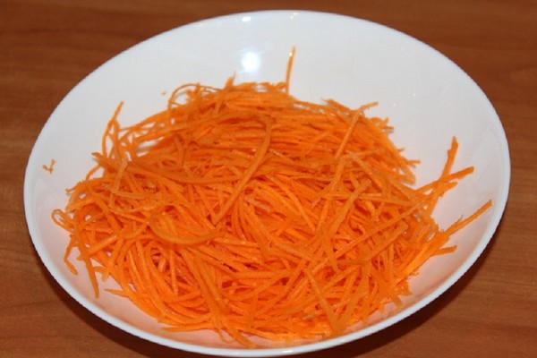 Krastavci u korejskom za zimu - recepti s mrkvom, mesom, bez sterilizacije. Salata od krastava na korejskom za zimu brzog kuhanja