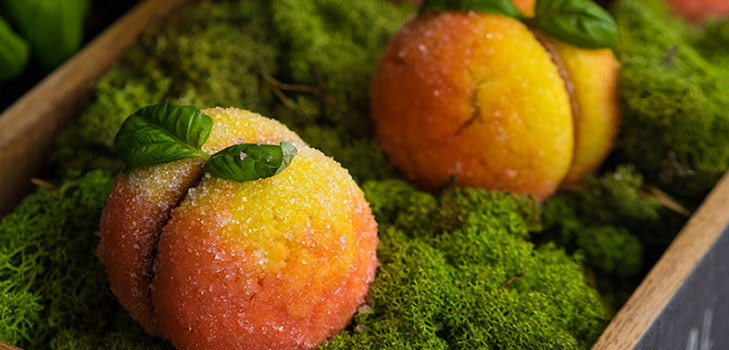 Recept za odmor: kolač od breskve s punjenjem vrhnja