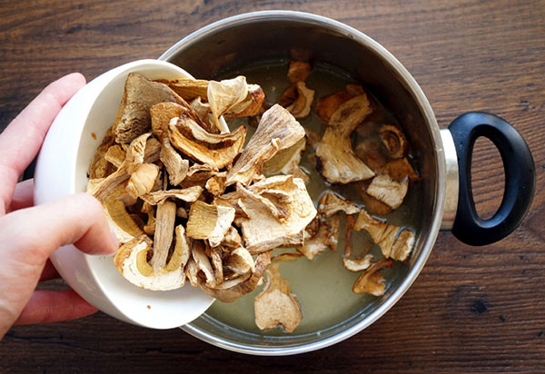 Jednostavan recept: kremasta juha s gljivama