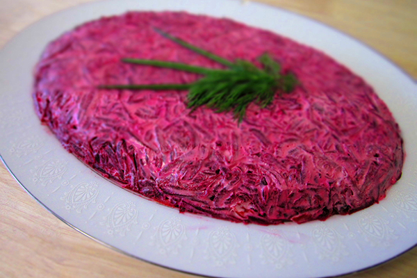 Recepti za haringe pod krznom kaputa za Novu godinu kod kuće - klasični, roll, s jabukom korak po korak