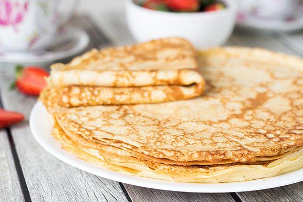 Originalni recepti palačinke na Pokladni utorak 2017. Korak po korak sa slikama: mlijeko, jogurt, kvasac, sa nadjevima za svaki ukus