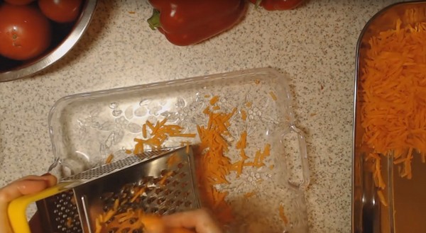 Salata s rižom i povrćem za zimu. Recepti salata za zimu sa rižom i rajčica, tikvice, mrkva