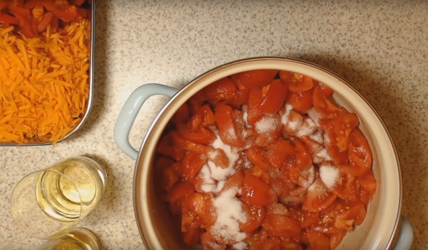 Salata s rižom i povrćem za zimu. Recepti salata za zimu sa rižom i rajčica, tikvice, mrkva