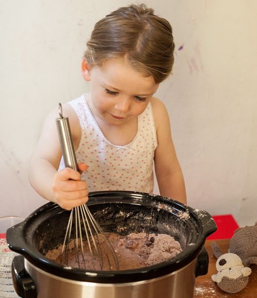 Čokoladni kolač u multivaretu - brz recept s fotografijom