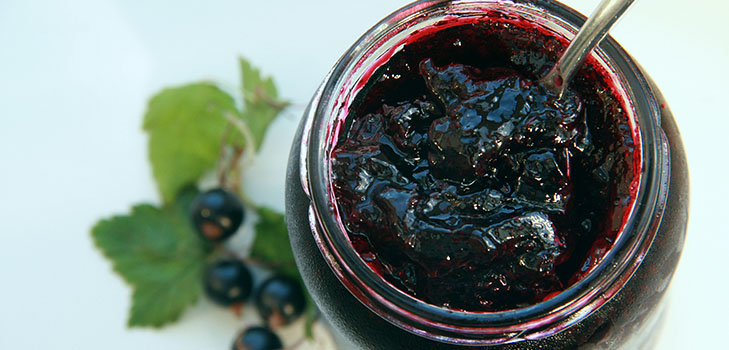 Ribizle sa šećerom za zimu bez kuhanja, Pyatiminutka, smrznuto. Rafenica recept, zimzelena od šećera (bez hladnjaka)