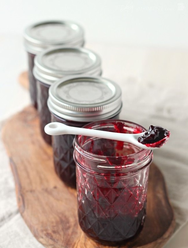 Jam iz crne jabuke