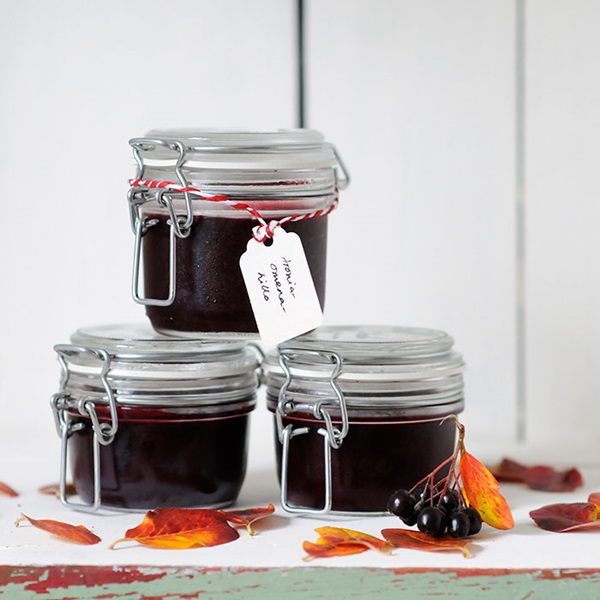 Jam iz crne jabuke