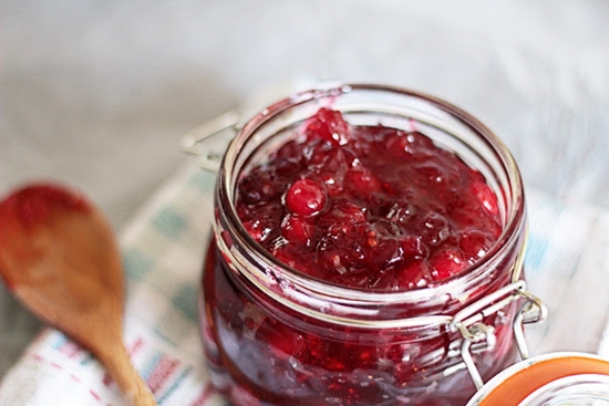 Jam iz brusnice za zimu - fotografija i recept - pet minuta