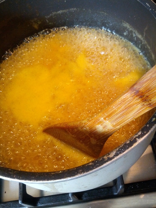 Kako skuhati marmelad od šljive s kamenom i izrezbarenim - jednostavnim receptima