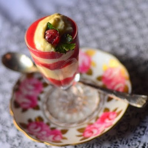 Vegetarijanski deserti na svečanom stolu