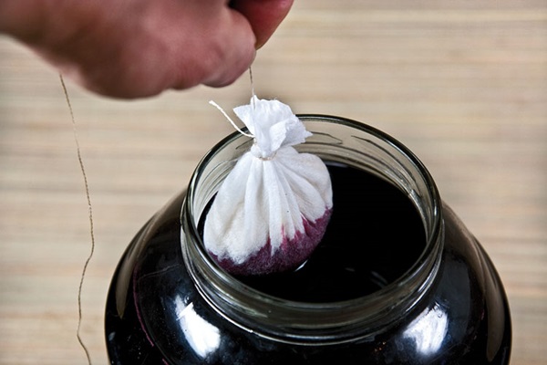 Domaće vino s okusom