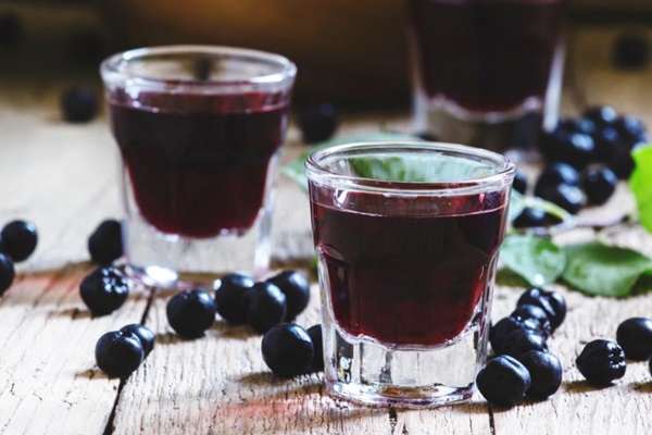 Domaće vino s okusom
